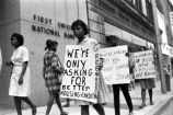 Pickets in front of First Union National Bank.