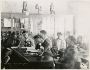 Thumbnail for Students in a Crowded Biology Lab, Storer College, Harpers Ferry, W. Va.