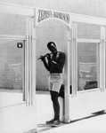 Venice Beach flute player