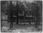 [Stirrup Branch Plantation, Bishopville, S.C., on the 75th birthday of Capt. James Rembert, June 8, 1857 - rear view of house with slaves arranged by rank]