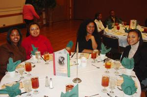 Attendees at Maya Angelou table, BHM banquet 2006