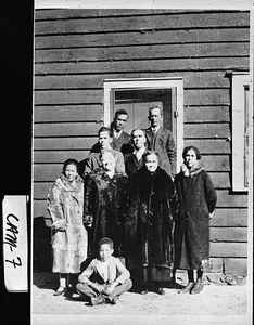 Photograph of Matilda Ann Tompkins Harris and family, Saint Marys, Camden County, Georgia, 1928