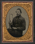 [Unidentified soldier in Union uniform with bugle]