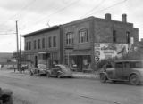 Businesses on Sixth Avenue North