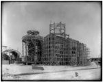 Construction of Brazil's pavilion for the 1904 World's Fair