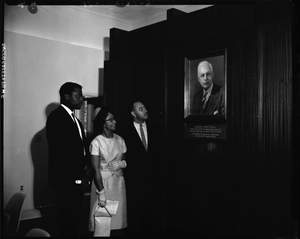 Sidney Poitier at Industrial Bank [of Washington], May 1964 [cellulose acetate photonegative]