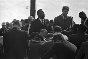 Ralph Abernathy and others leading prayer in Selma, Alabama, on Turnaround Tuesday.