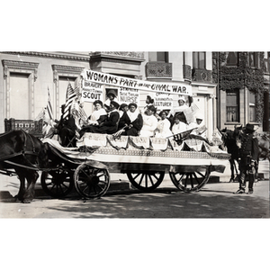 Postcard, parade float of women's part in the Civil War