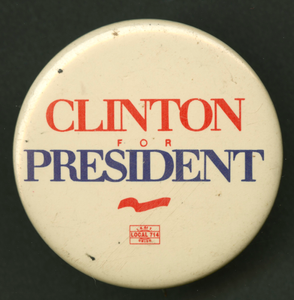 Pinback button for Clinton presidential campaign