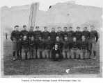 Broadway High School football team, Seattle, 1922