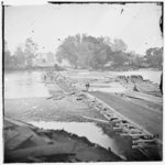 [Richmond, Va. Pontoon bridges across the James, looking toward Manchester]