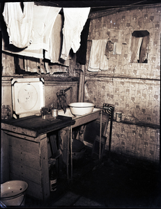 Sink and laundry : photonegative.