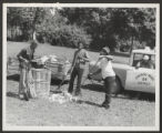 Washington Park (0021) Activities - Junior laborers, 1975-07-18