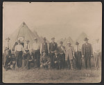 [Unidentified Civil War veterans of the 90th Pennsylvania Infantry Regiment with one Boy Scout at Oak Ridge to commemorate the 50th anniversary of the Battle of Gettysburg]