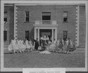 Miss State College Receives Sister Insitutions,1927