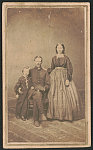 [Unidentified soldier in Union uniform with his wife and son]