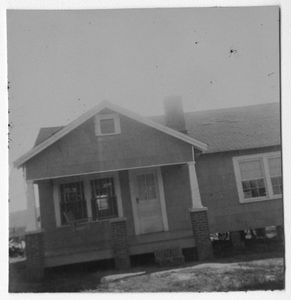 Photograph of an unidentified home, Manchester, Georgia