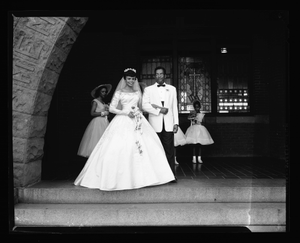 Thumbnail for Miss Gloria Smith (Wedding) Deluxe Wedding Album June 24/1956 [from enclosure] [cellulose acetate photonegative]