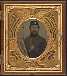 [Unidentified soldier in Union uniform with American flag]