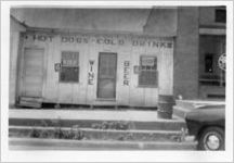 Segregated entrances for general store