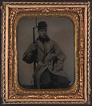 [Unidentified soldier in Confederate uniform with bayoneted musket and bowie knife]