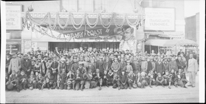 Large group outside the Lincoln Theatre, 1935 : cellulose acetate photonegative, banquet camera format