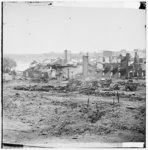 [Richmond, Va. Guns and ruined buildings near the Tredegar Iron Works]