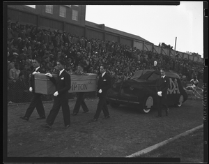 H[oward] U[niversity] Football Queen 1939 [cellulose acetate photonegative]