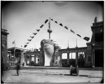 Entrance to the Naval exhibit on the Pike