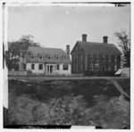 [Yorktown, Va. Thomas Nelson house (right), used as a hospital; in 1781 used as a headquarters by Lord Cornwallis]