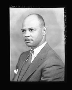 Eugene M. Beckford [on negative] / Washington Bar Association Portraits 53-54 [from enclosure] [black-and-white cellulose acetate photonegative]