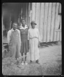 [Uncle Joe McDonald, Aunt Mollie McDonald, and daughter Janie McDonald, near Livingston, Alabama]