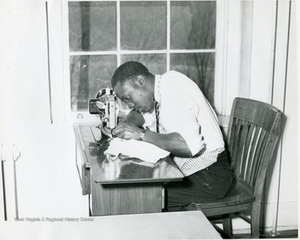 Student Using Sewing Machine in Class, Storer College, Harpers Ferry, W. Va.