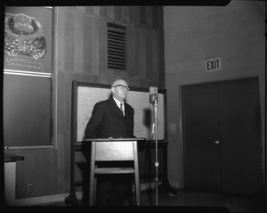 Dr. Heymans visiting Dr. Booker at home and at Med. School, April 1963 [title on envelope] [cellulose acetate photonegative]