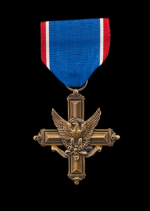 Distinguished Service Cross and ribbon issued to Lewis Broadus