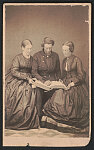 [Unidentified soldier in Union uniform and two unidentified women reading a Bible]