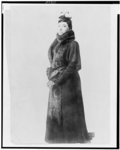 [Isabella Stewart Gardner, full-length portrait, standing, facing left]