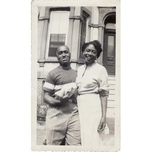 Laymon and Inez Irving Hunter pose for the camera