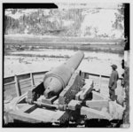 [James River, Va. Confederate gun emplacement above Dutch Gap]