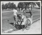 Calumet Park (0011) Activities - Junior laborers, 1975-07-18