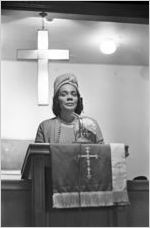 Coretta Scott King speaking to an audience of women at Hall Street Baptist Church in Montgomery, Alabama.