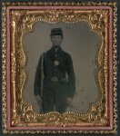 [Unidentified soldier in Union uniform with bayoneted musket]