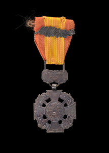 Vietnam Gallantry Cross Medal issued to First Lieutenant John E. Warren Jr.