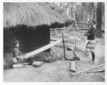 Igorot women display weaving techniques