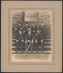 [Seven Civil War veterans of G.A.R. Post #527 of Bethlehem, Pa., sitting on steps of a stone building]