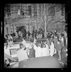 Boston University students wait for 200 sitters-in to emerge from Administration Building