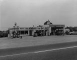 Gipson's Auto Service, Inc., a Pam-Am service station in Prattville, Alabama.