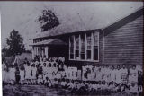 Braden-Sinai School: photograph of students in front of school