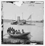 [James River, Va. Monitor U.S.S. Onondaga; soldiers in rowboat in foreground]