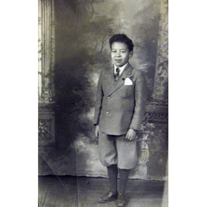 Del Brook Binns as a young boy